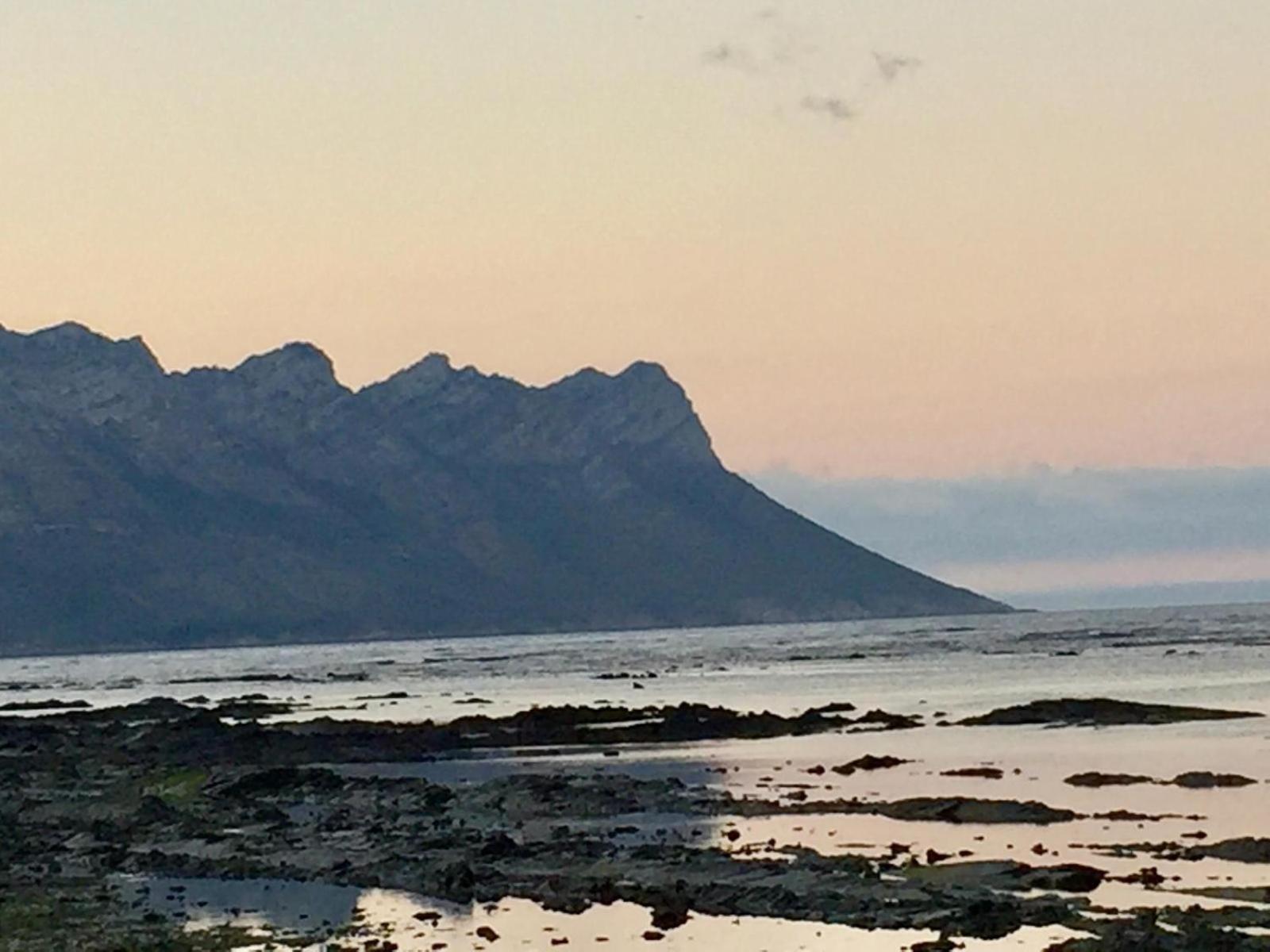 False Bay Inn Странд Экстерьер фото