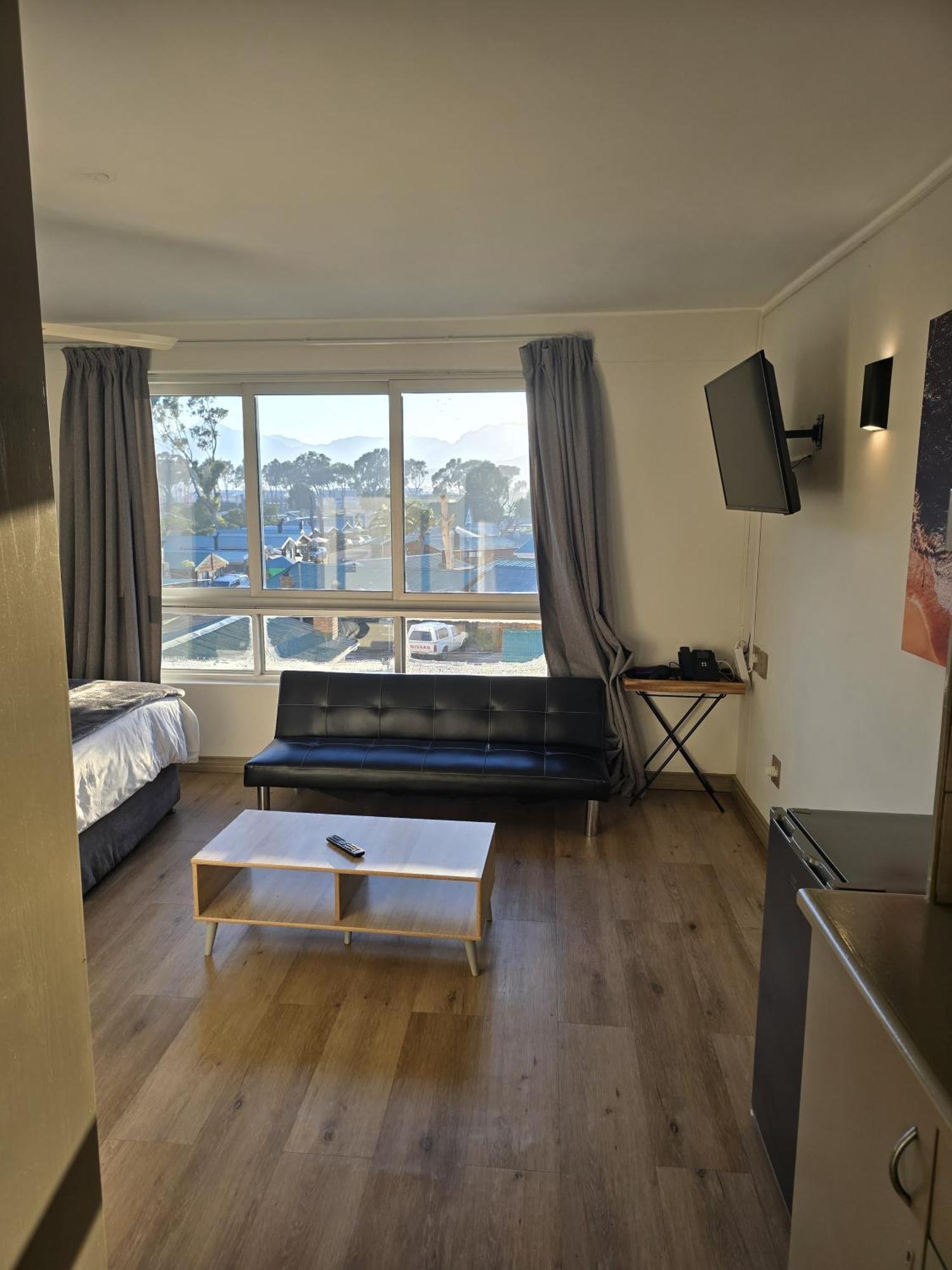 False Bay Inn Странд Экстерьер фото